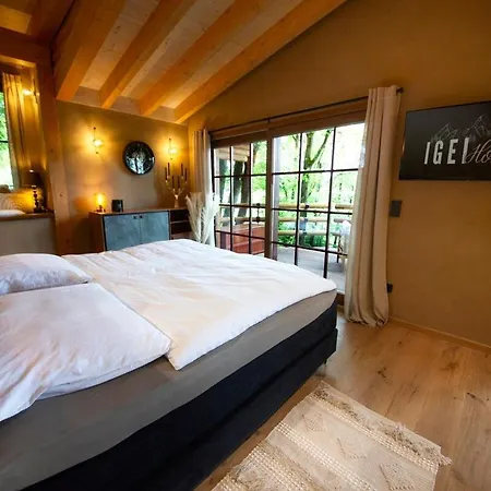 Akazie - Wellness Blockhuette Heisdorf